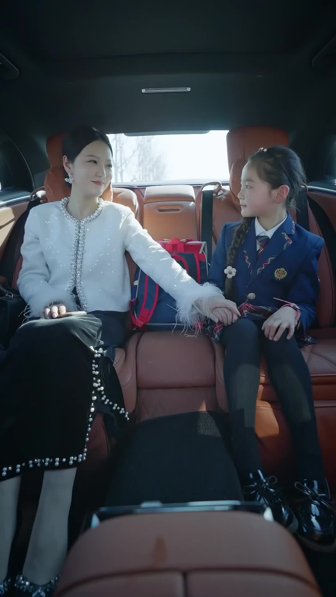 Tập 4 - Lấy Danh Nghĩa Người Mẹ